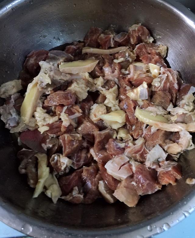 正宗襄阳牛肉面配方，美食做法——襄阳牛肉面