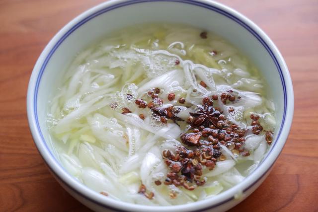 肉肠怎么做好吃，在家做脆皮肉肠的做法（孩子吃了身体壮）