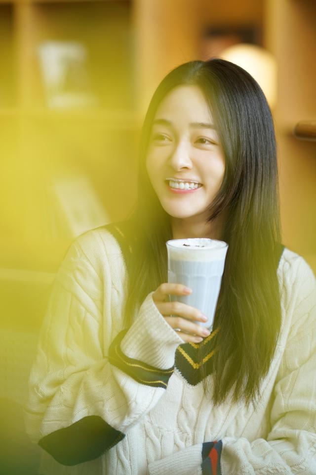 盛朗熙 小龙女，张天爱因为哪部网剧爆红