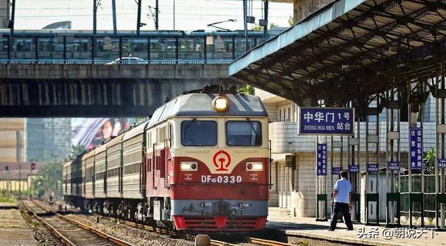 南京北站和浦口火车站，南京的三个文艺火车站