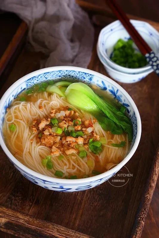 汤面怎么做好吃，9种非常好吃简单的汤面做法（简单又好吃的三种汤面做法）