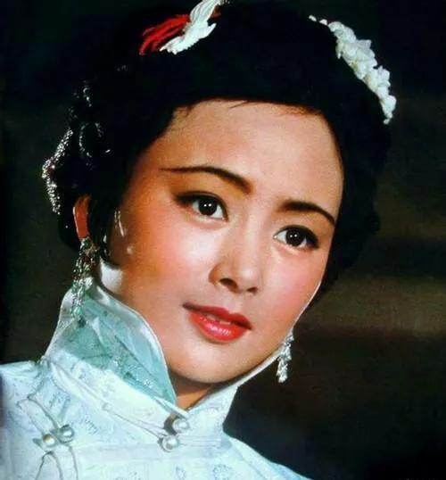 江珊主演的电视剧，江珊与靳东主演的电视剧全集（王志文和江珊不是夫妻胜似夫妻）