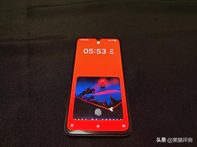 坚果pro3参数，坚果pro3详细评测（灵魂人物退场之后的坚持与妥协）