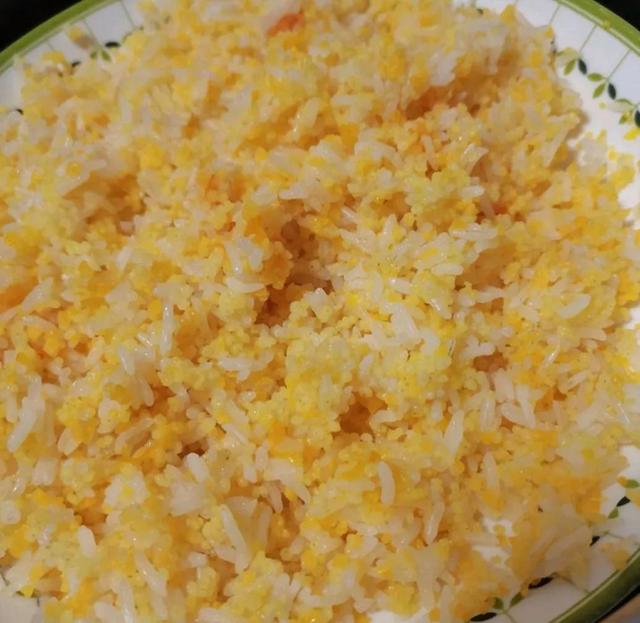 玉米饭竟然应该这么做，玉米饭这样做包你多吃一碗