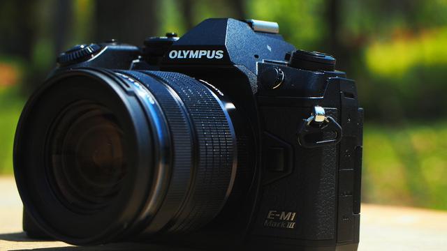 奥林巴斯em1，奥林巴斯em1mark3测评