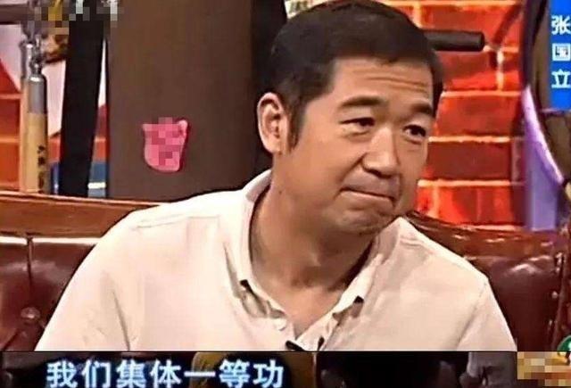 张国立的婚姻史，张国立与罗秀春离婚34年