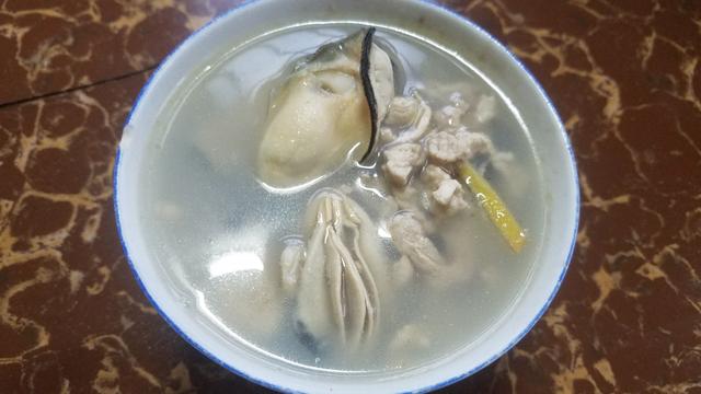 生蚝汤的做法大全，生蚝汤做法大全（生蚝豆腐汤做法详解）