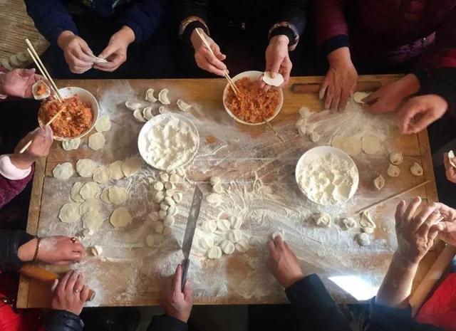 家乡的风俗包饺子，家乡的风俗600字优秀作文包饺子