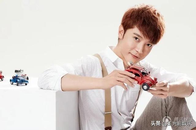 国内十大国宝级男星，盘点国内十大男明星名气排行榜