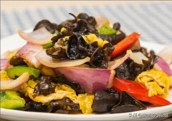 香菇木耳炒鸡蛋，香菇木耳鸡蛋一起炒吗