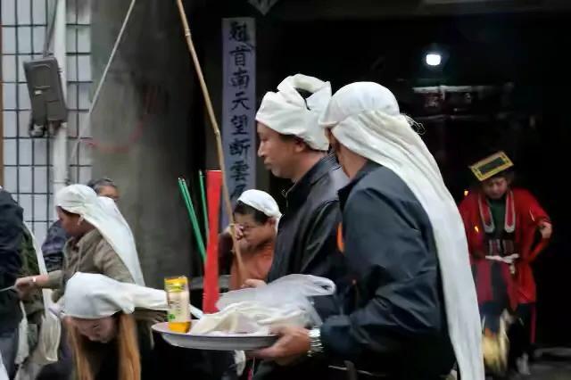 农村可以土葬吗，农村什么时候不能土葬