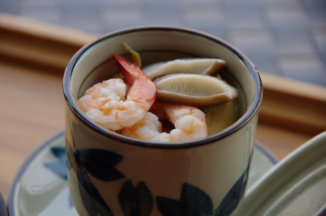 日式茶碗蒸做法，茶碗蒸简单一蒸
