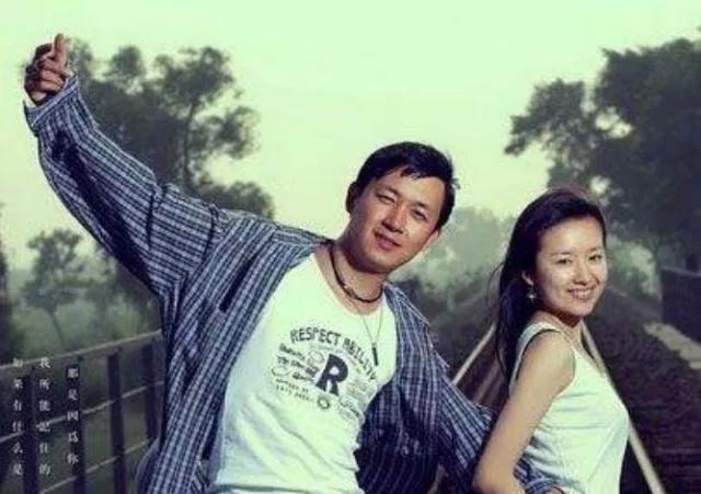 40岁的董洁为何至今嫁不出去，深扒白莲花董洁的黑红成名史