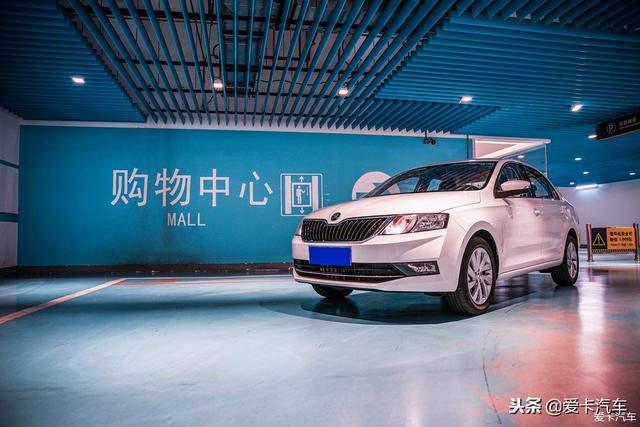 上海虹桥天地购物攻略，听说虹桥新天地颜值很高