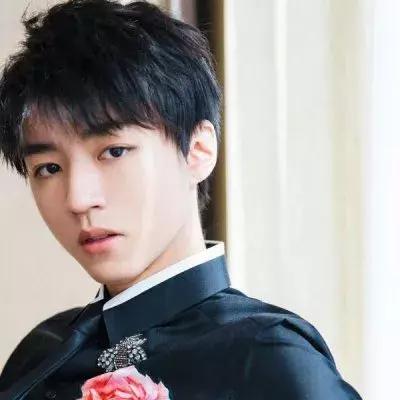 王俊凯图片大全最帅，王俊凯头像壁纸最帅的一张