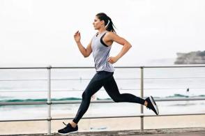 正确的跑步姿势，正确跑步姿势和标准跑姿（正确的跑步姿势你Get了吗）