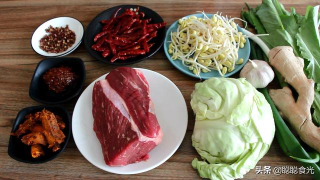 怎样煮牛肉最好吃，怎样做水煮牛肉又香又好吃（直接下锅煮大错特错）