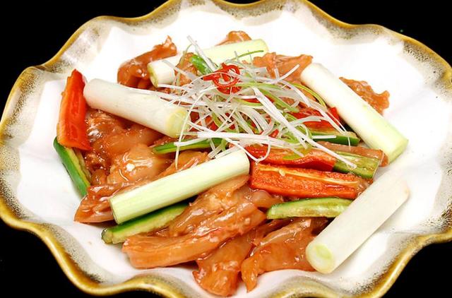 牛蹄筋怎么做好吃，牛蹄筋应该怎样做才好吃（这才是牛蹄筋最好吃的几种做法）