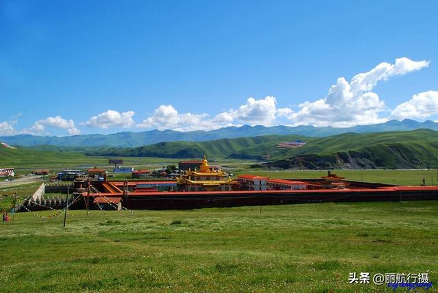 新都桥草原风景，新都桥—塔公草原—雅砻江河谷——迷人的夏季风光