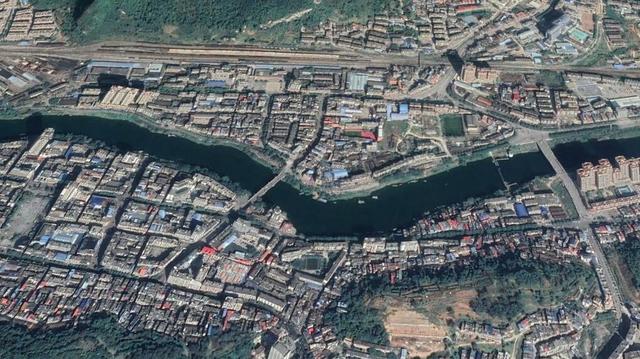 河池市卫星图，卫星上看广西河池