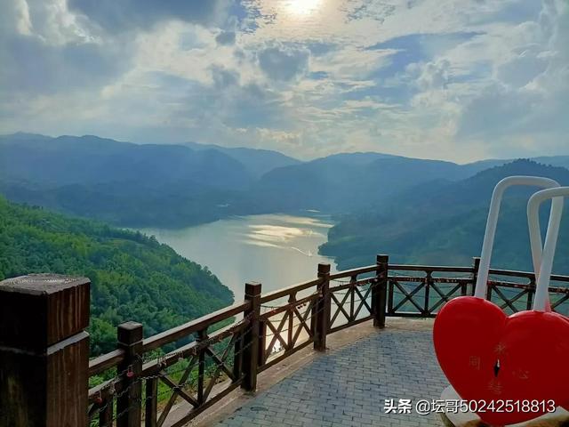 福鼎十大景点，福建福鼎有一个天湖一样的山水画廊