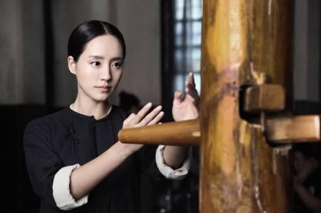 王智身材巅峰写真，成名之路颇为坎坷