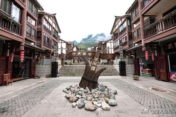 重庆武隆旅游攻略，武隆旅游攻略完整版（武隆旅游攻略）