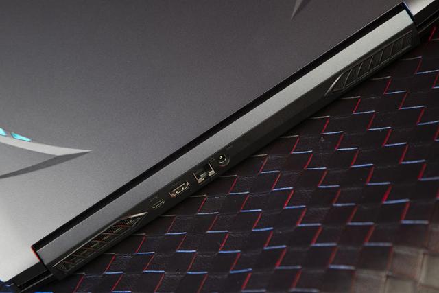 神舟战神z8cu7ns有哪些缺点，Z8，大学生使用怎么样