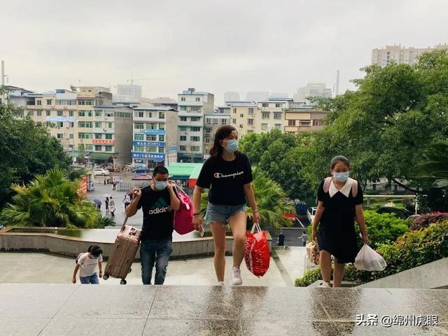 四川绵阳有几所大学排名一览表，四川各大学排名一览表及分数线