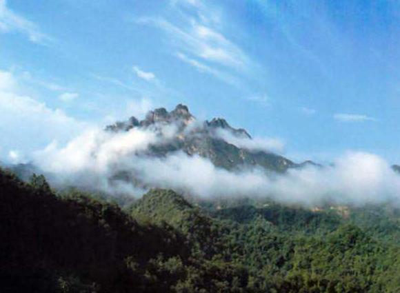 辽宁灵山寺风景区介绍，一组葫芦岛灵山寺