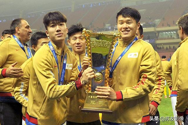 江苏足球俱乐部，历届江苏足球队名单