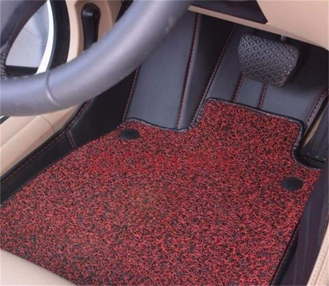 汽车脚垫哪种好，汽车脚垫哪种好各有什么优缺点（选哪种材质的脚垫比较好）