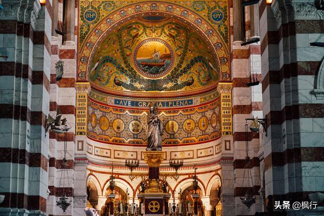 法国著名旅游城市前十，法国第三大城市