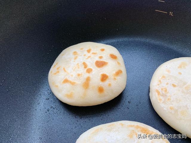 制作糖饼的整个教程，糖饼的这个配方一定要收藏