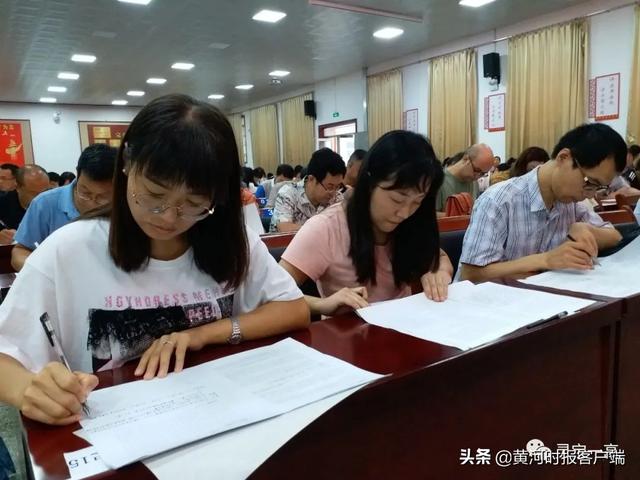 灵宝市一高今年高考成绩，三门峡市领导到灵宝一高调研指导高考备考工作