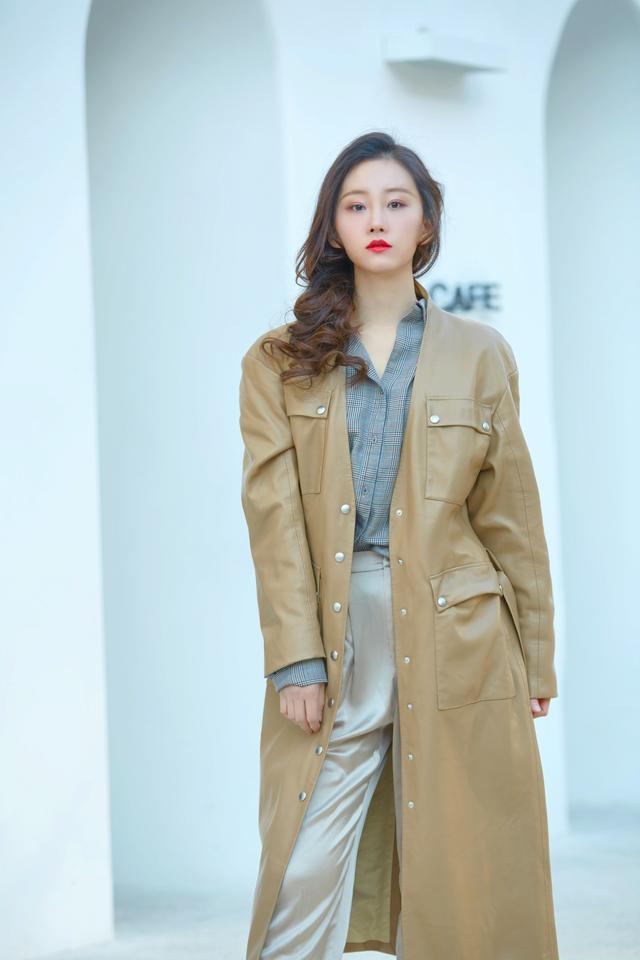 招摇中的招摇第几集恢复身份，招摇是怎么复活的小说原文描述