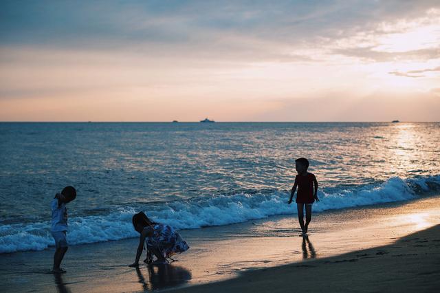 三亚蜈支洲岛好玩吗，三亚蜈支洲岛可以玩什么（三亚旅游不可错过的3个景点）