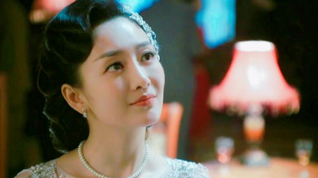 明楼喜欢汪曼春吗，伪装者里的明楼和汪曼春的故事（三看《伪装者》）