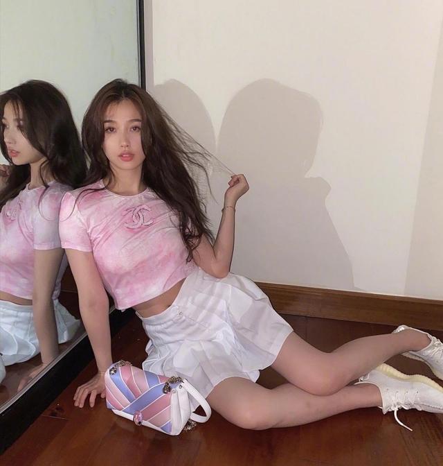 个子矮穿什么好看，个子矮穿衣没自信（30套矮个子穿衣搭配）