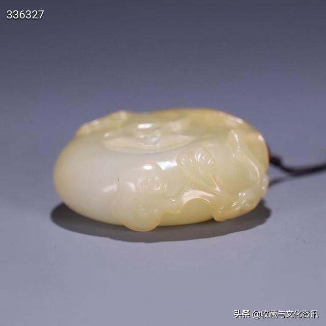 和田玉的各种手把件，和田玉手把件