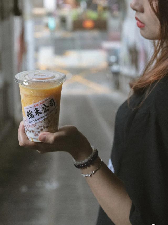 探店1口半个水果，糯米藕探店（贵阳探店\u0026满口水果精华的Ye小野果汁）