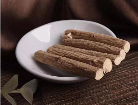 黄芪好坏怎么鉴别，四招让你快速鉴别黄芪的好坏