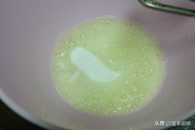 电饭煲蛋糕配方，电饭锅蛋糕最简单做法懒人