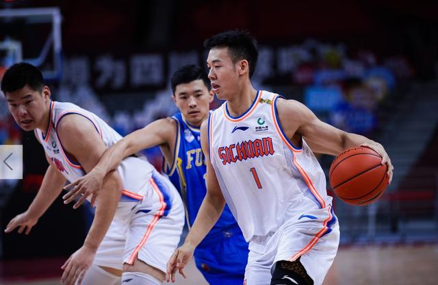 cba有几支球队，cba新赛季各支球队的情况（仅一个季后赛名额未确定）