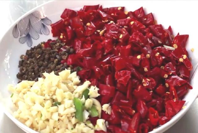 四川凉拌麻辣肉做法，四川地区的麻辣滑肉