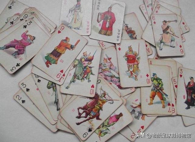 nike哪款足球鞋最轻，盘点nike足球鞋35年推出的54款经典足球鞋和代言人