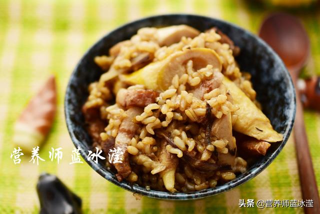 吃不完的春笋怎么制作扁尖笋，春笋尝试一锅出