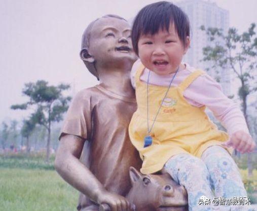 十八岁的生日礼物送什么好,18岁女生生日礼物