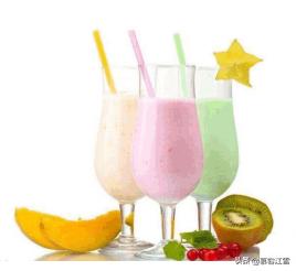 港饮奶茶的做法大全，四种食材做奶茶香浓丝滑