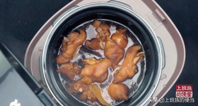 红烧猪蹄怎样做又烂又好吃，红烧猪蹄怎么做又烂又香又好吃